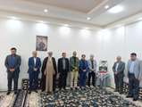 تجدید میثاق مسئولان دانشگاه علوم پزشکی زابل با خانواده‌های شهدای والامقام جنگ رمضان